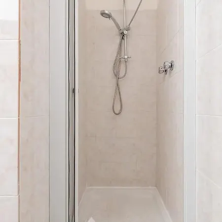 Casa Azalea بيت للعطل *